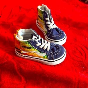 Crayons kids shoes